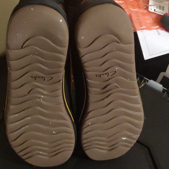 Clarks Men's waterproof boots - Picture 4 of 5